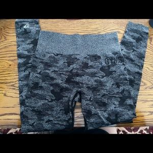 GYMSHARK CAMO SEAMLESS LEGGINGS